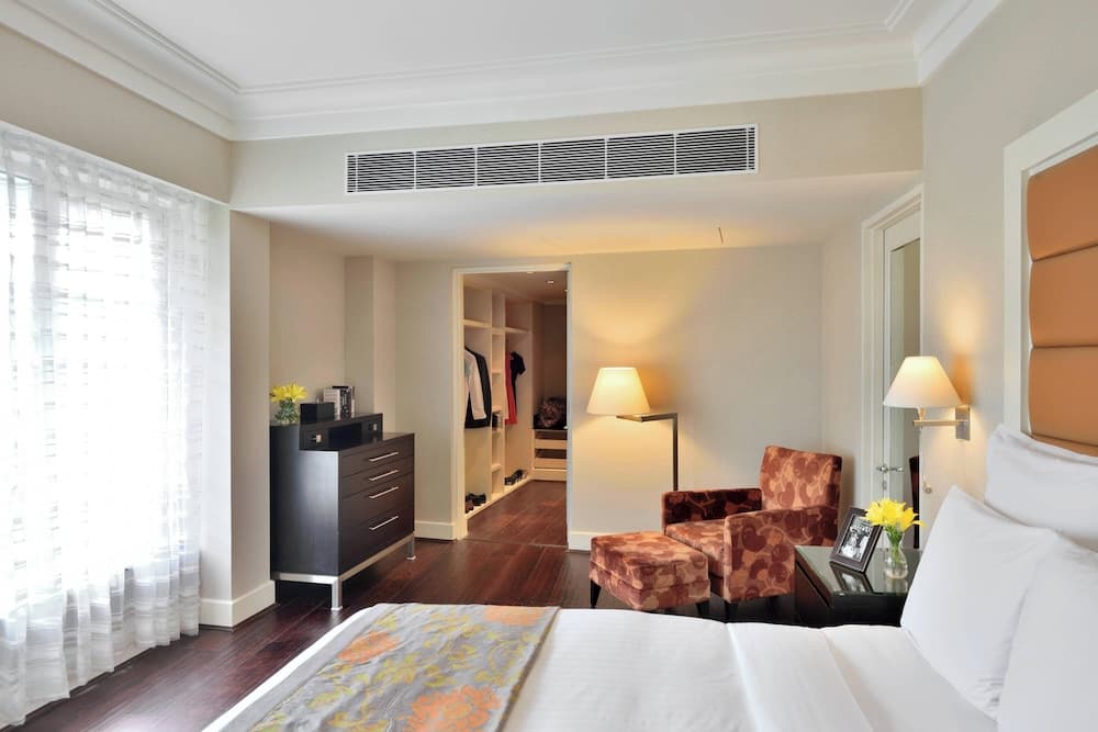 Double Lake View Room