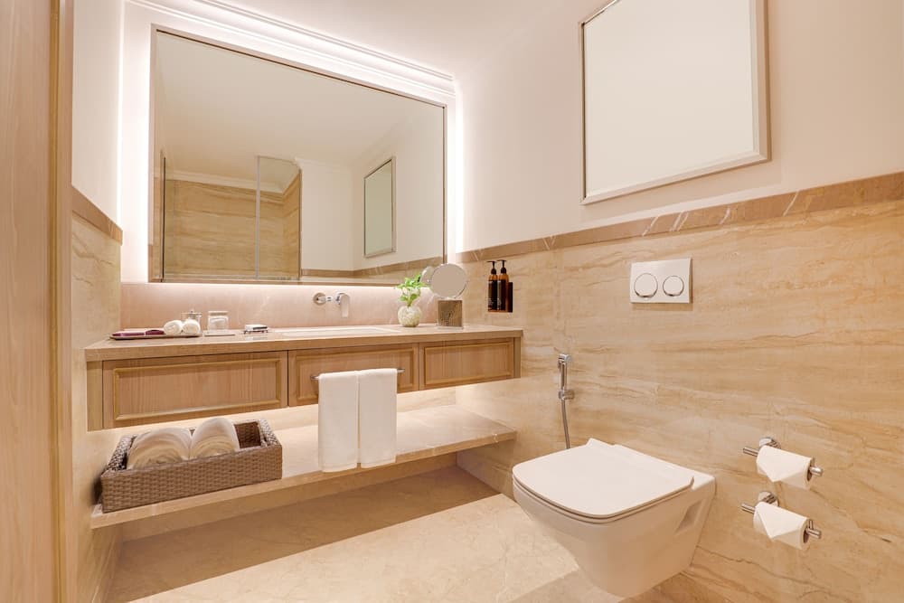Premium King Room