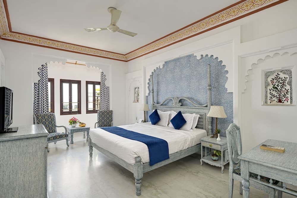 Poolside Superior Room