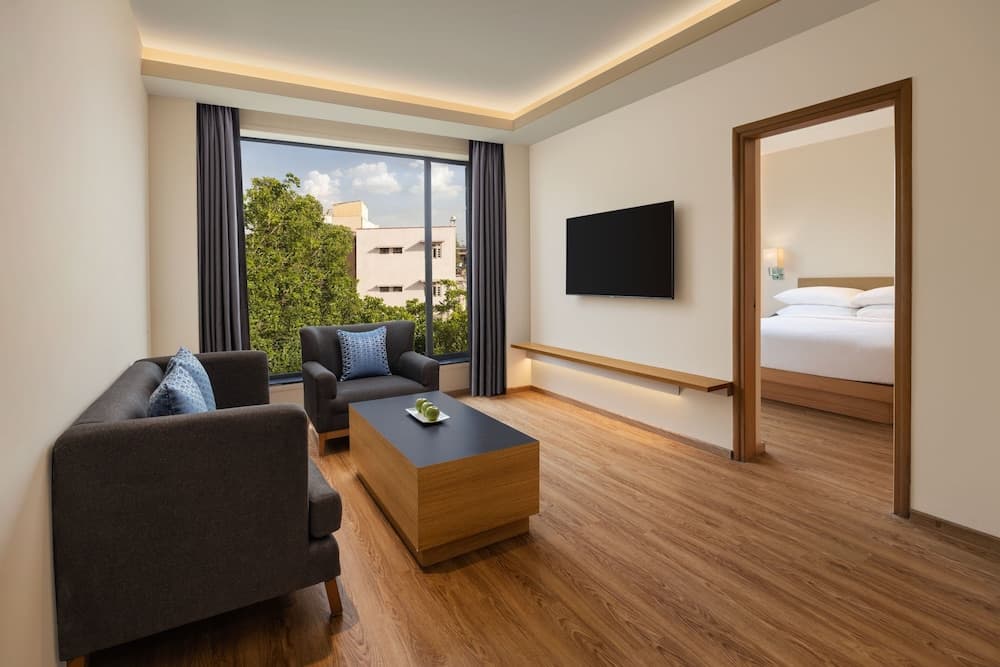 Suite King Room