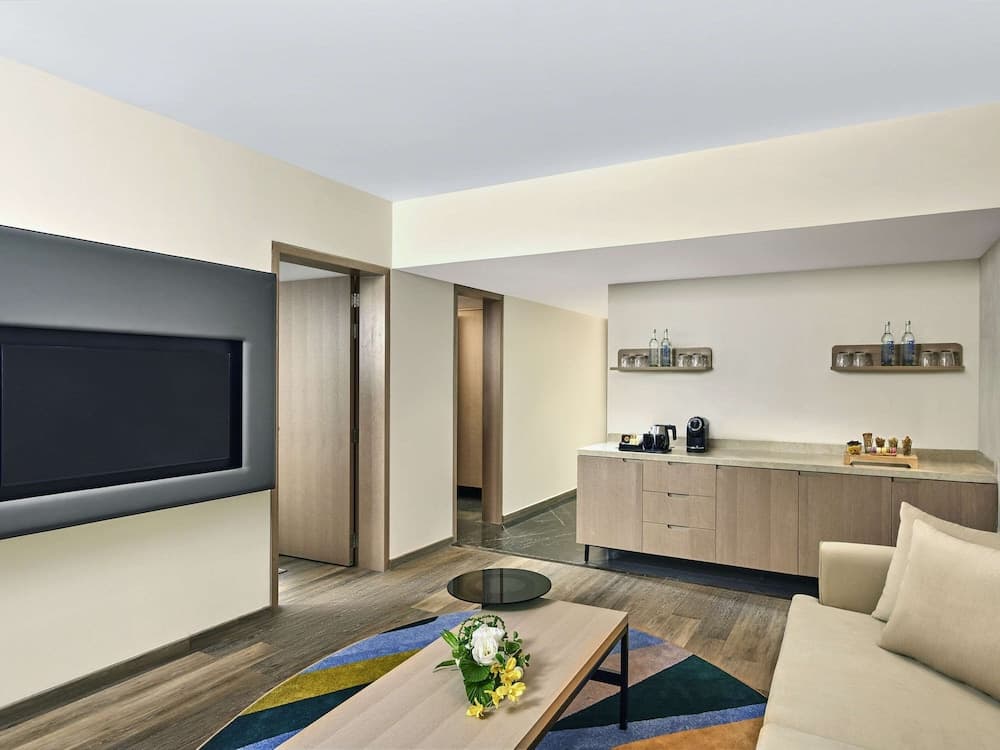 Suite King Room