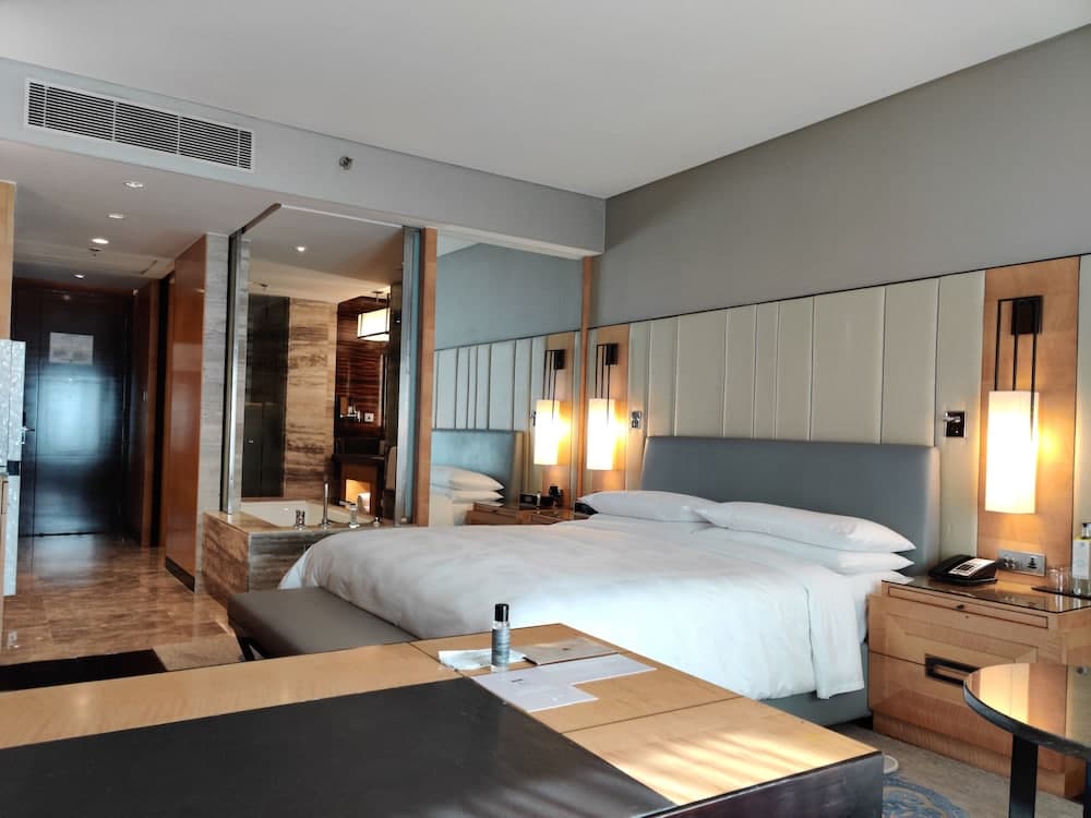 King Room