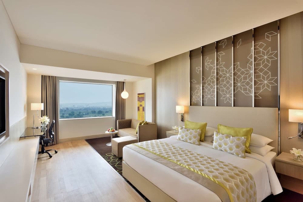 Suite King Room