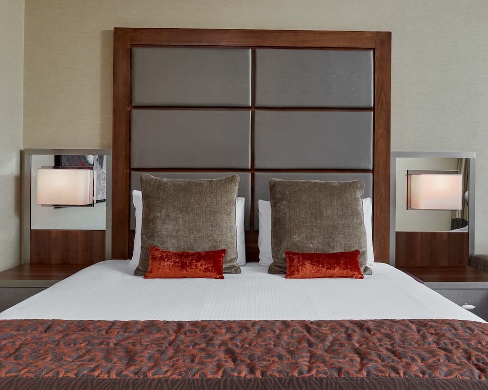 Suite King Room