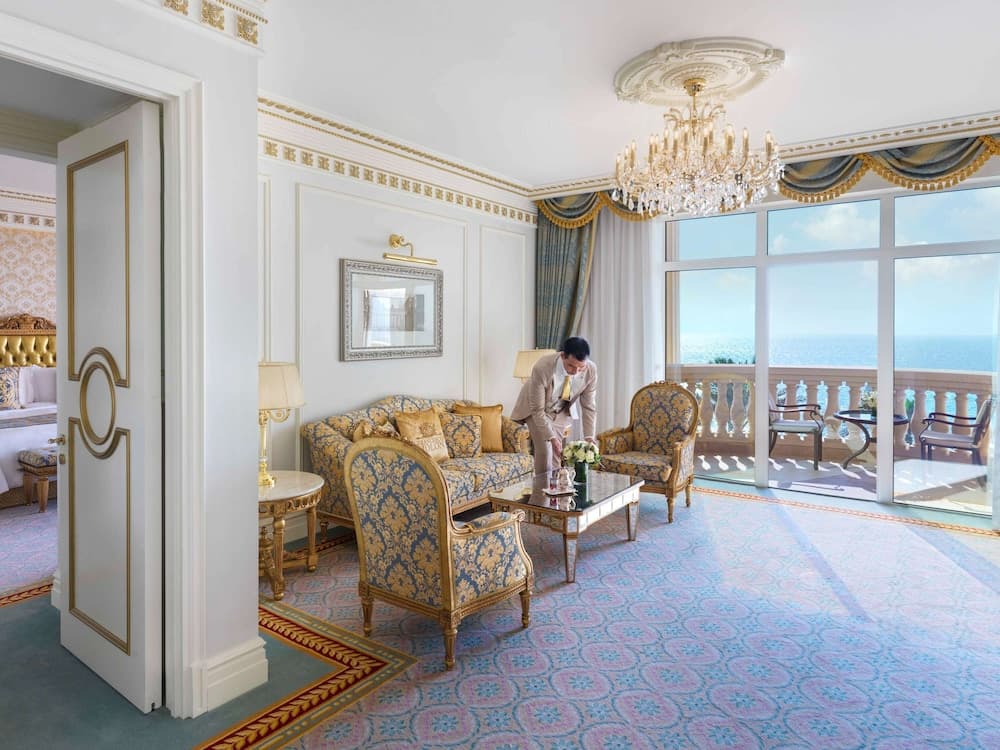 Suite King Ocean View Balcony Room