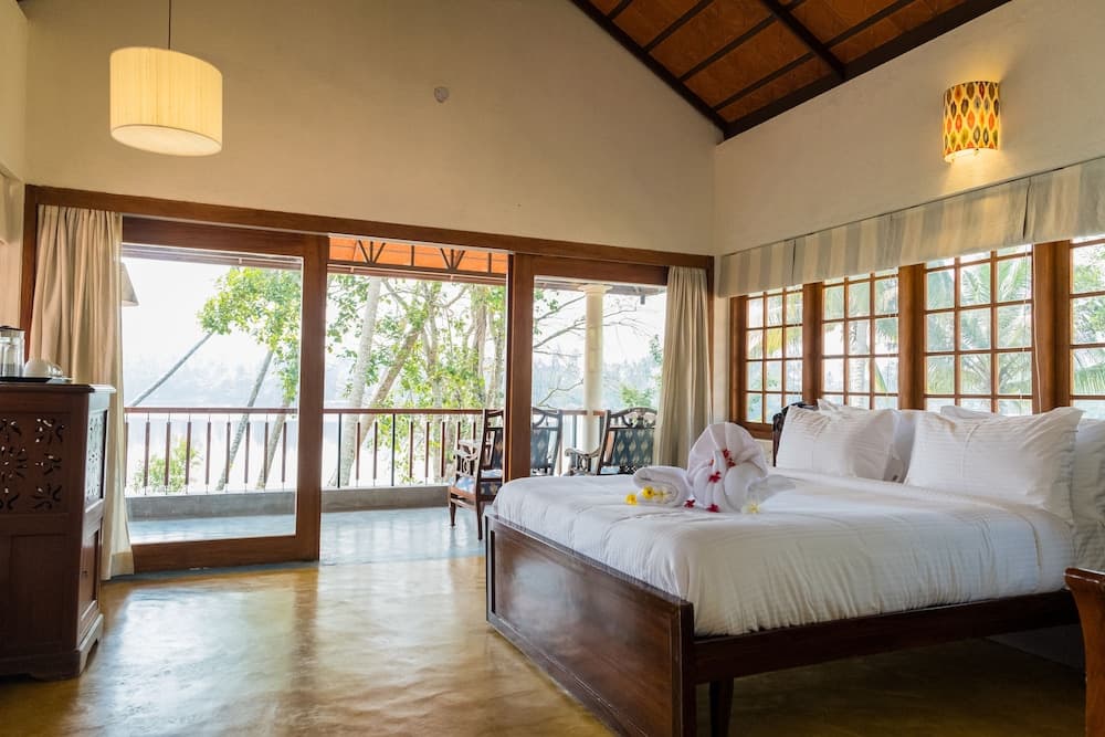 River Panorama Rooms
