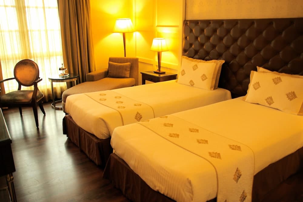 Queen Room