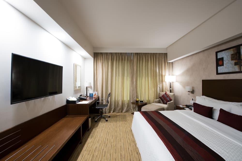 Suite King Room
