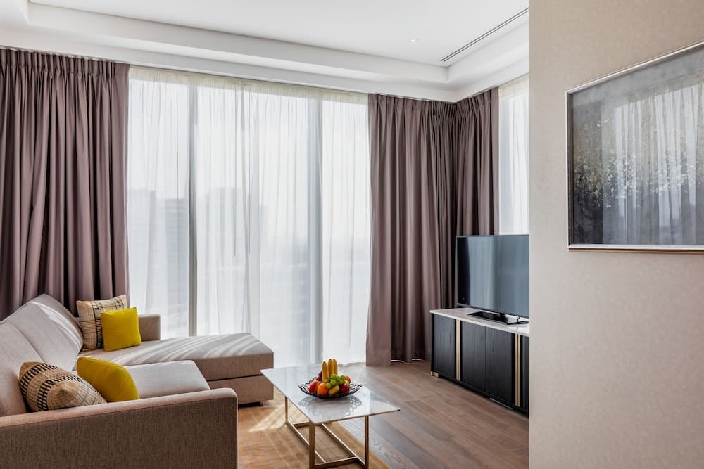 Suite King Room