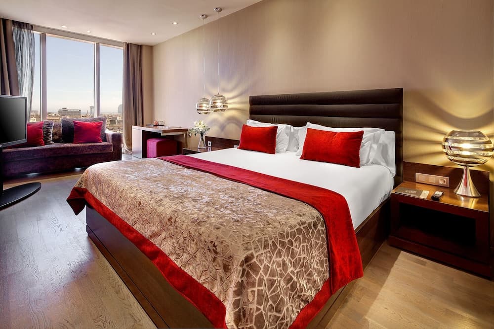 Premium Queen City View Room
