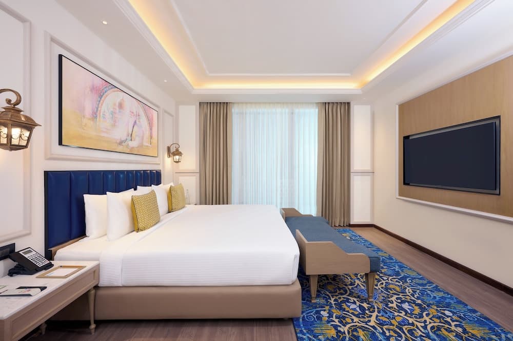 Suite Double City View Room