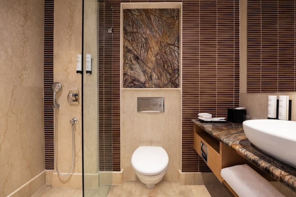 Twin City View Room