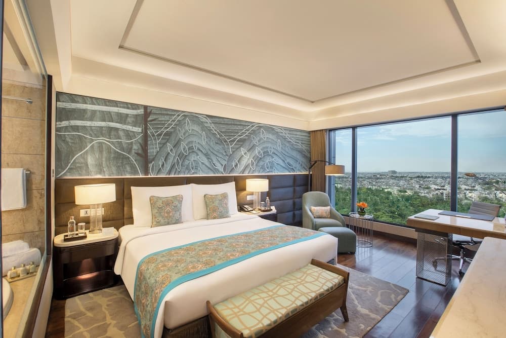 Suite King Room