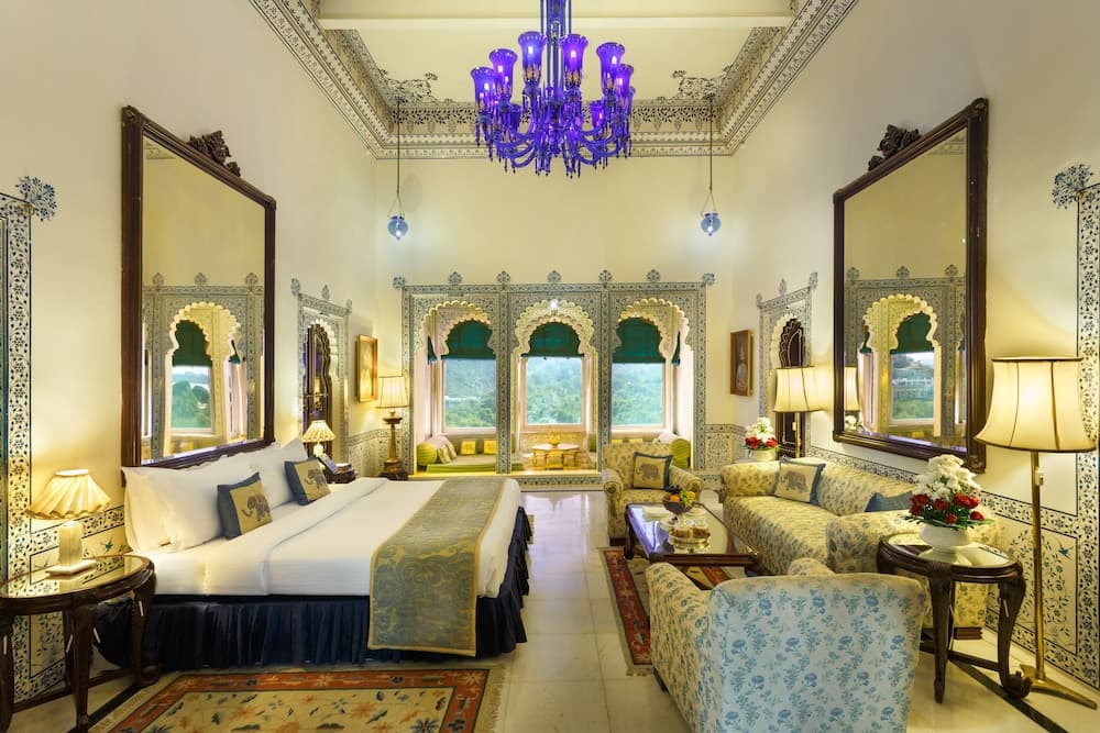 Royal Double Lake View Room