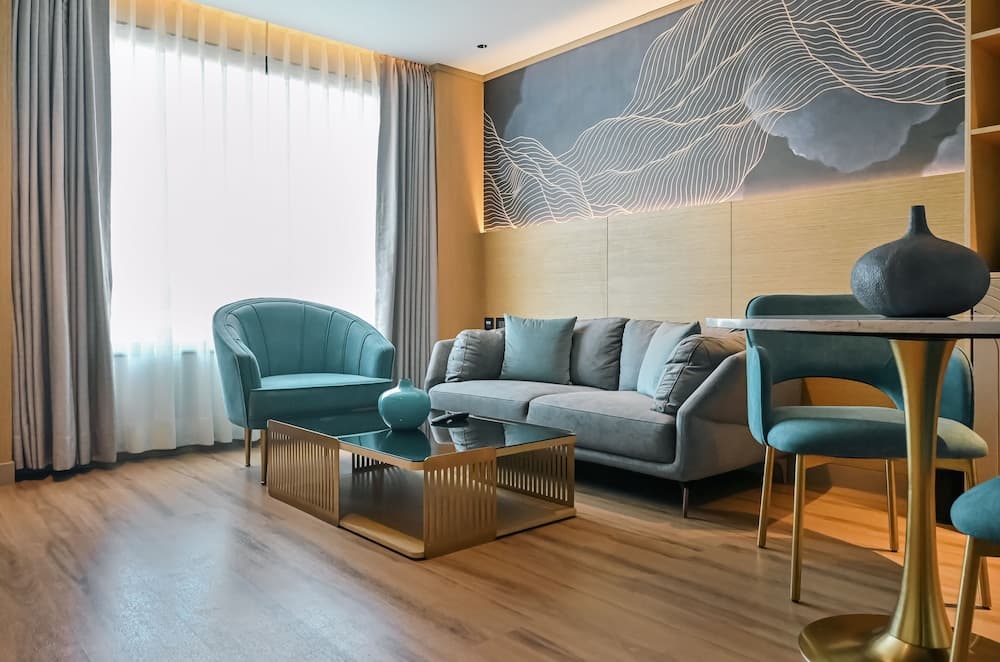 Junior Suite King Room