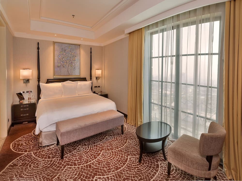 Luxury Suite