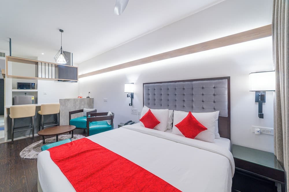 Luxury King Room
