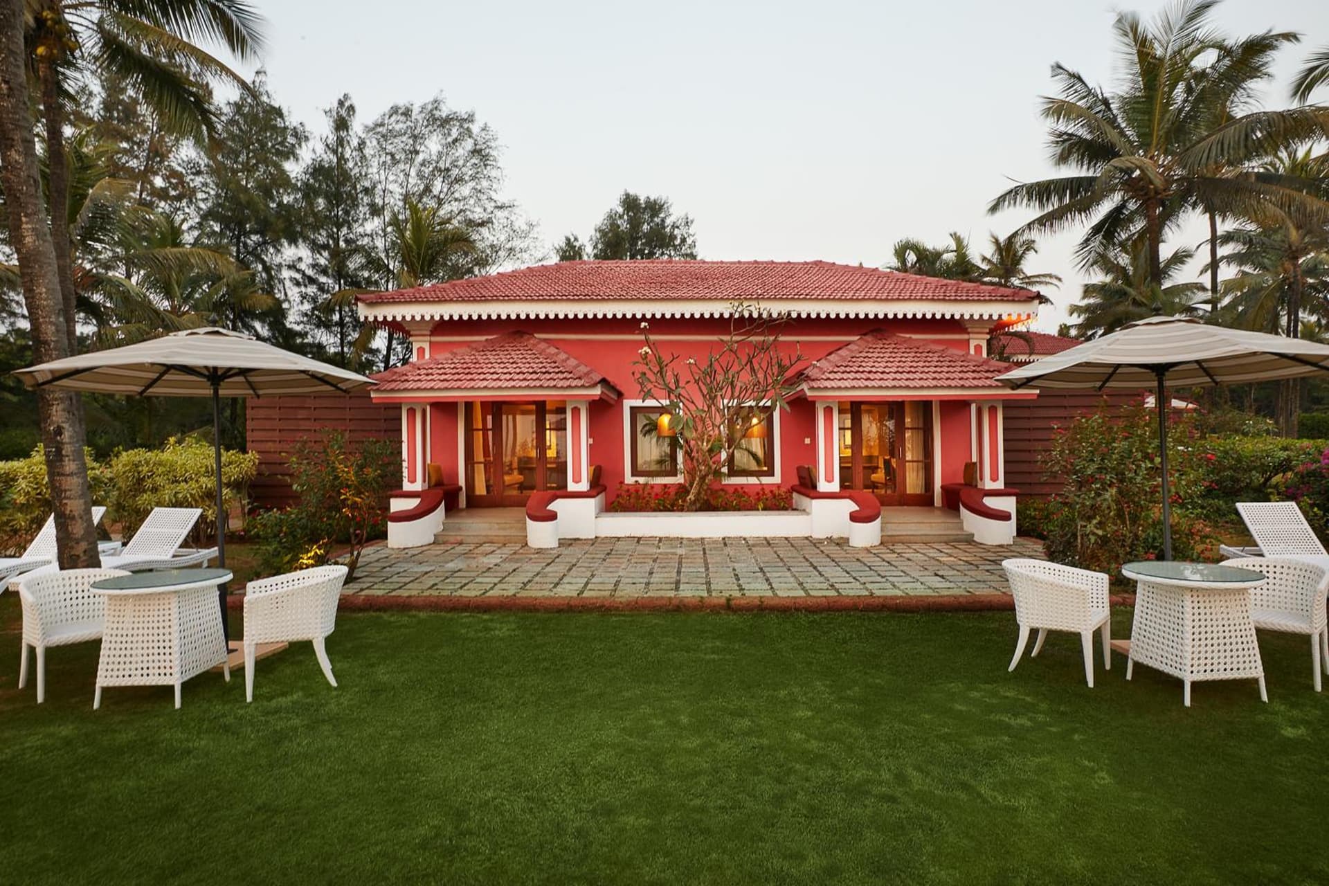 Taj Holiday Village Resort & Spa, Goa