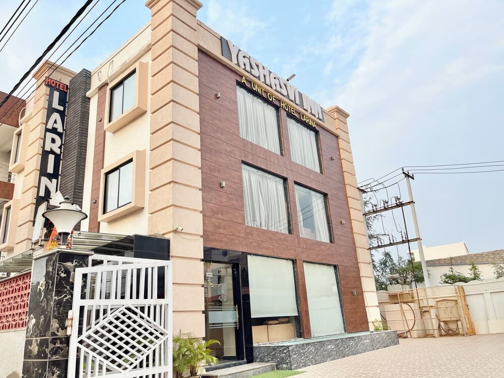 Hotel Yashasvi inn - Puri near Sea Beach