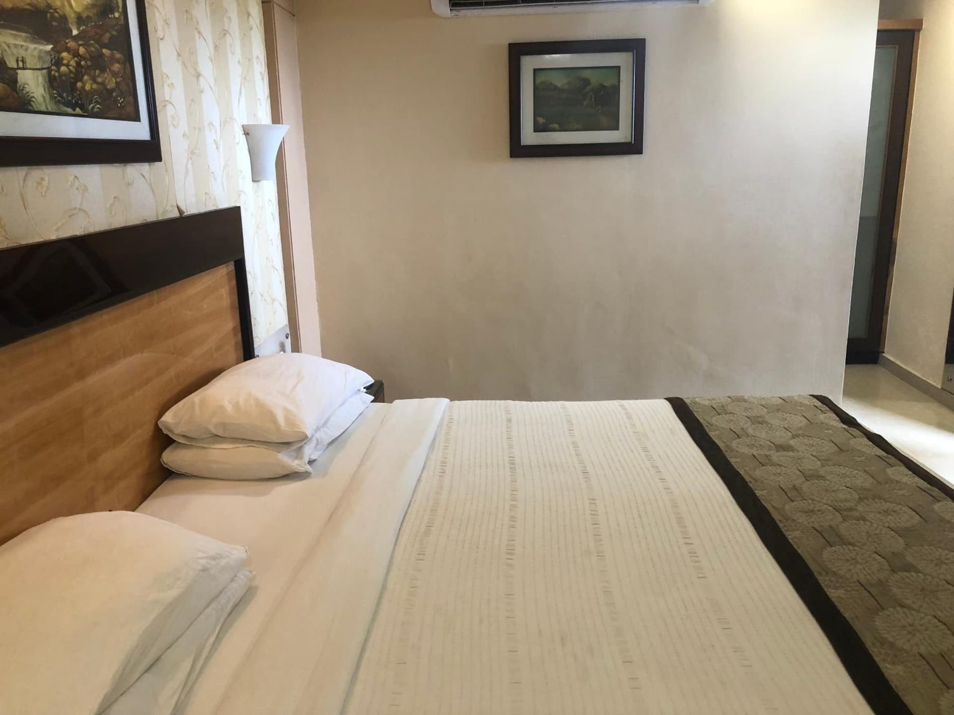 Cottage Double Room