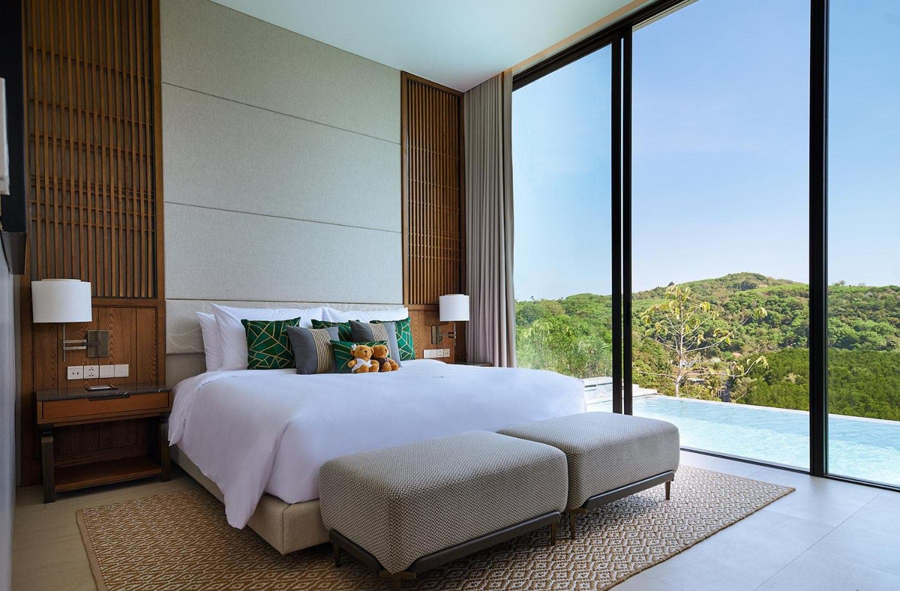 One-Bedroom Villa with Hill View