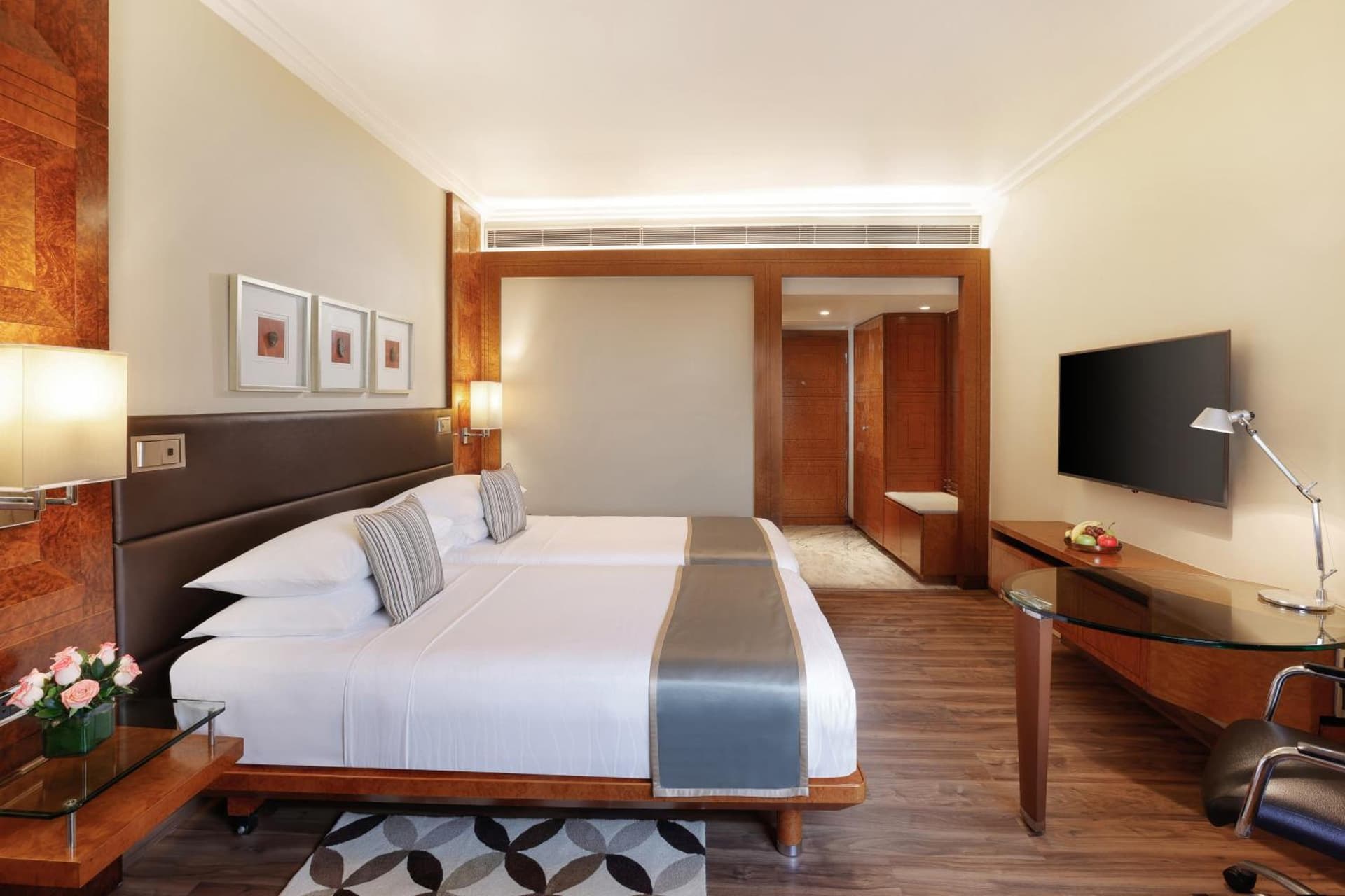 Club Twin Room