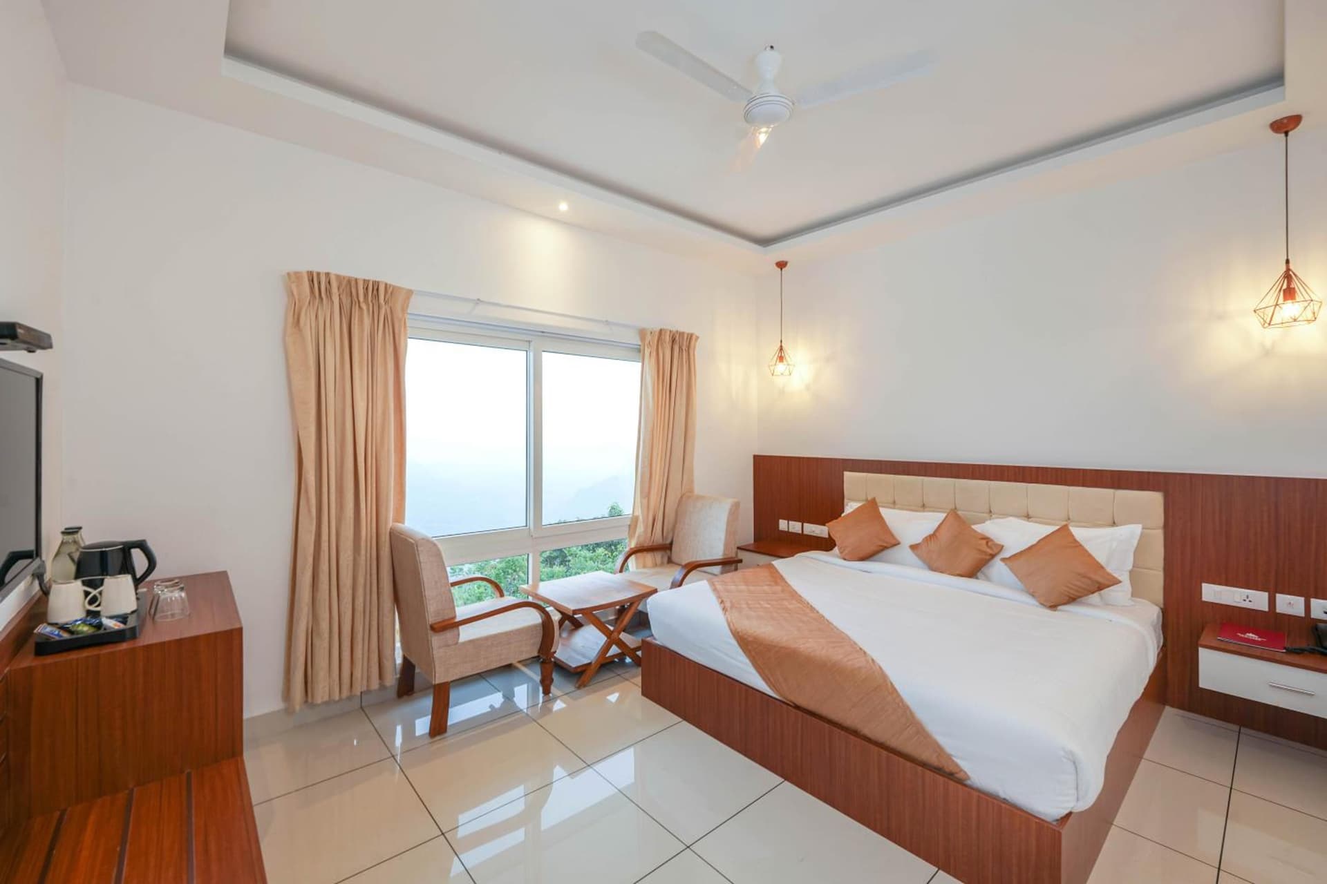 Mountain View Room