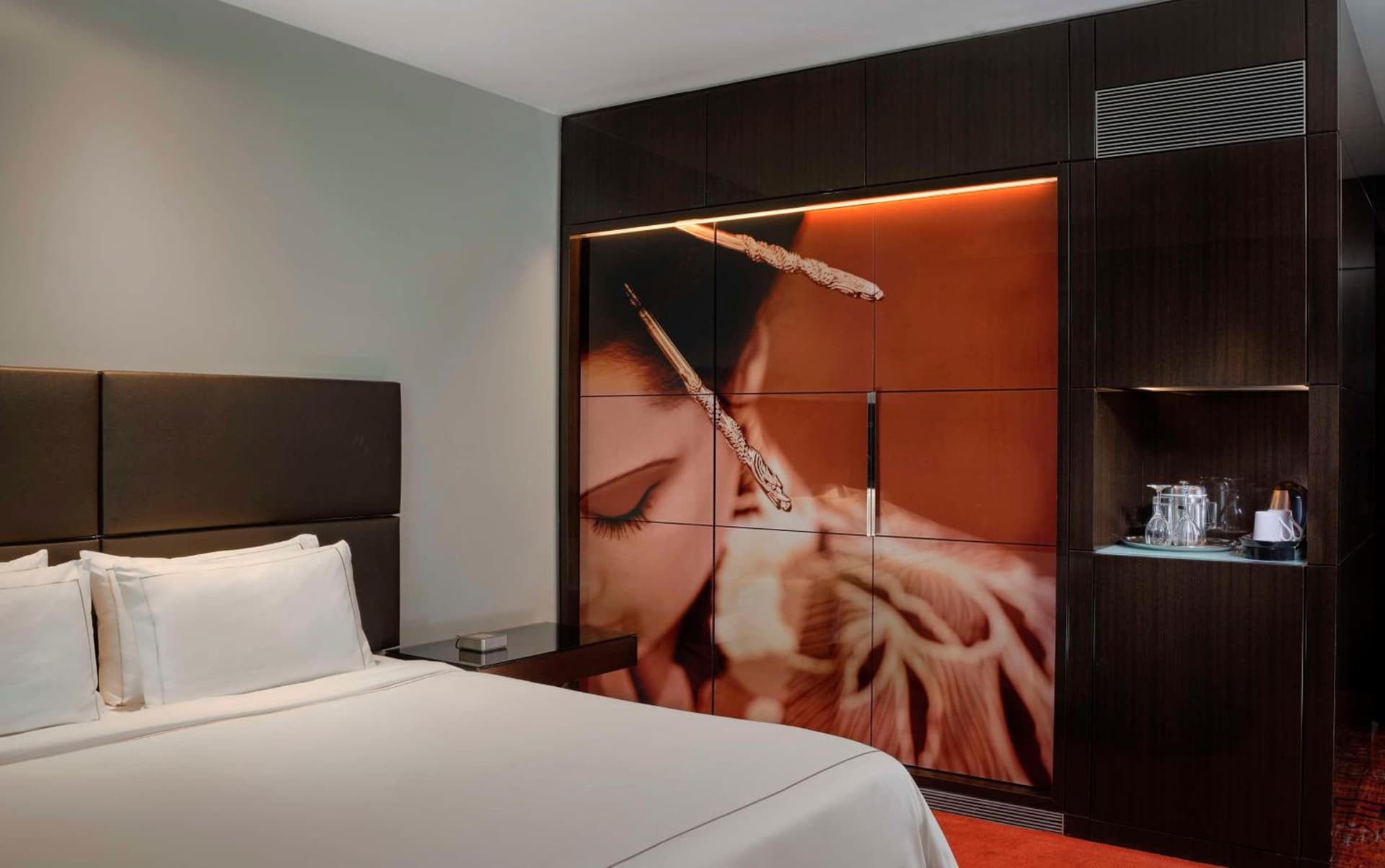 Superior King Room