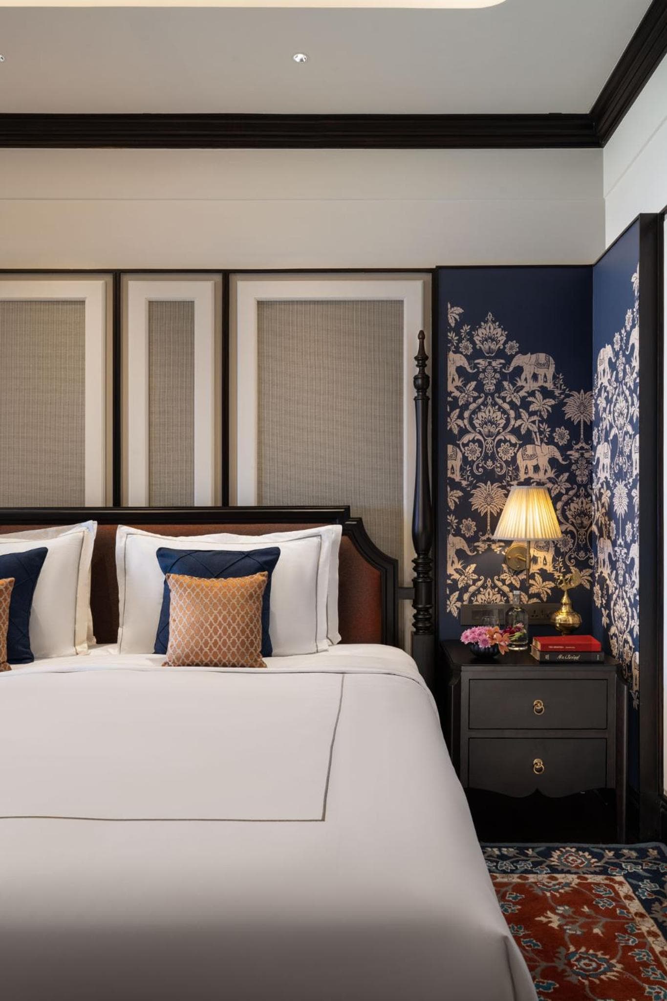 Deluxe Room- Twin Bed