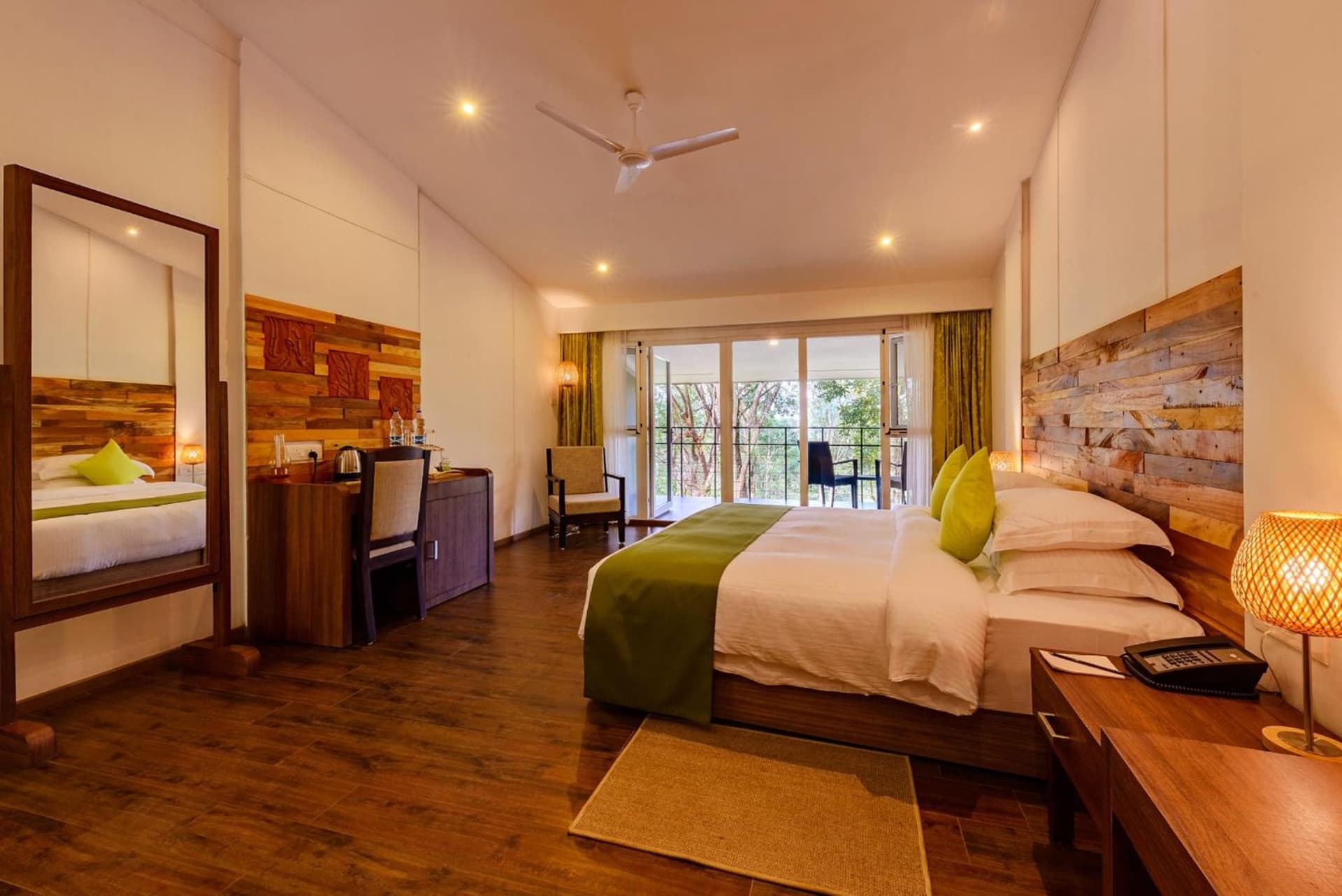 Superior Room with Balcony