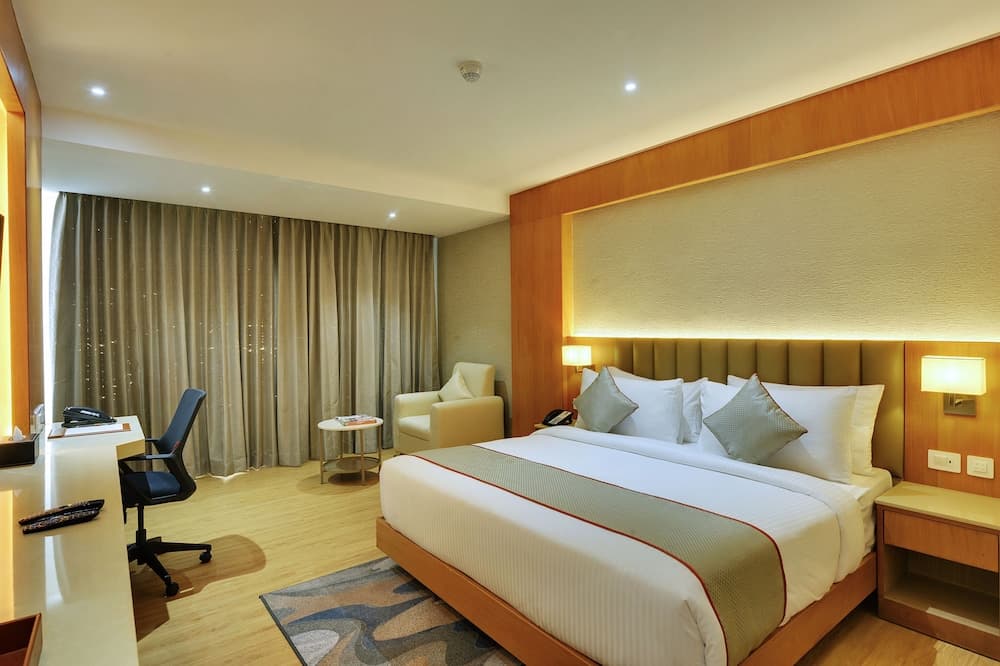 Superior King Room